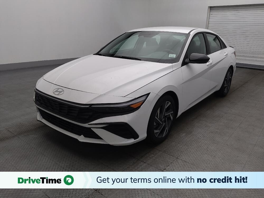 2025 Hyundai Elantra in Kissimmee, FL 34744 - 18114029