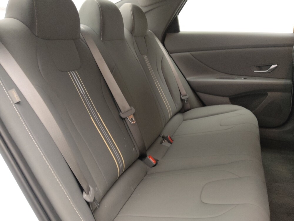 2025 Hyundai Elantra in Kissimmee, FL 34744 - 18114029 19