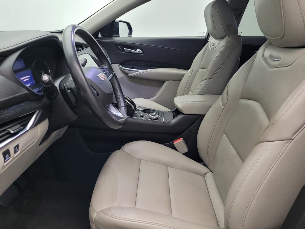 2020 Cadillac XT4 in Hialeah, FL 33014 - 18114033 17