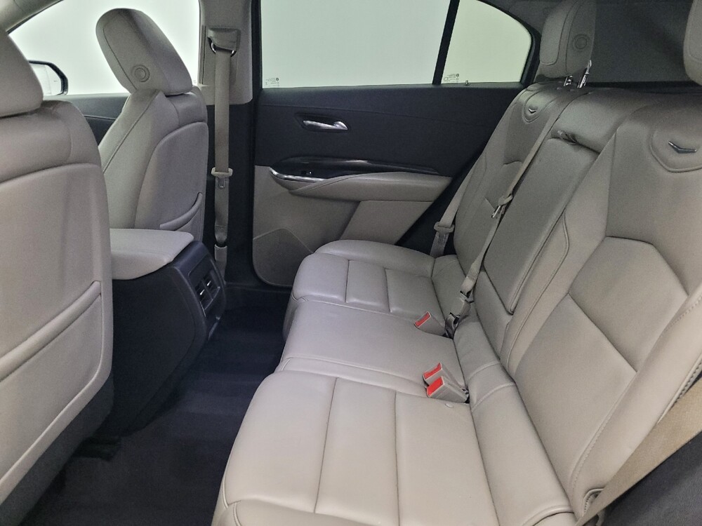 2020 Cadillac XT4 in Hialeah, FL 33014 - 18114033 18