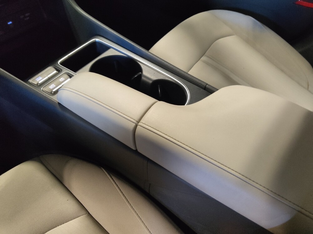 2024 Hyundai Sonata in Greenville, SC 29607 - 18114035 26