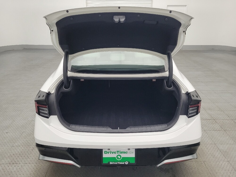 2024 Hyundai Sonata in Greenville, SC 29607 - 18114035 29