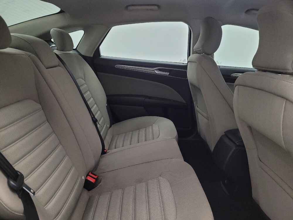 2019 Ford Fusion in Toledo, OH 43617 - 18114036 19