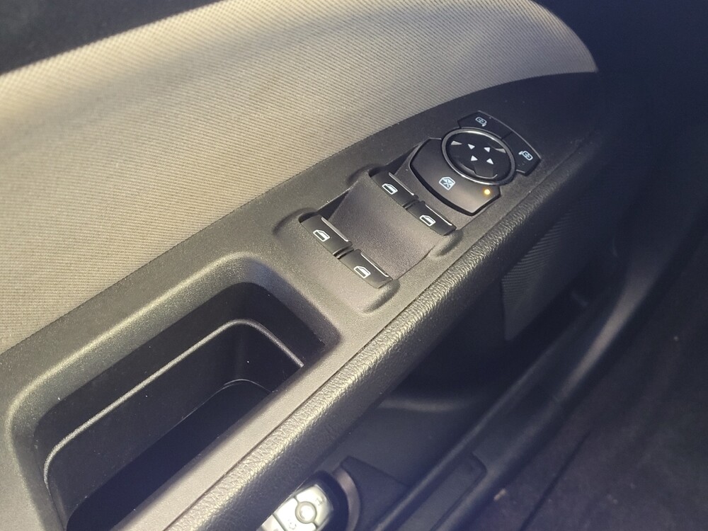 2019 Ford Fusion in Toledo, OH 43617 - 18114036 27