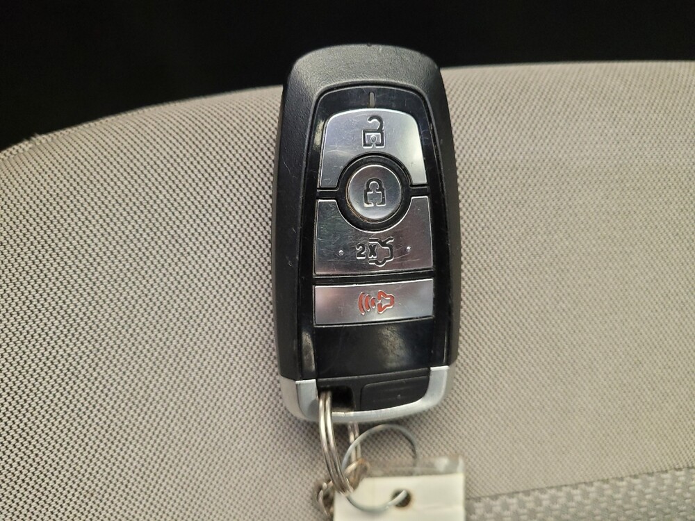 2019 Ford Fusion in Toledo, OH 43617 - 18114036 32