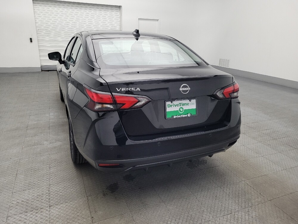 2025 Nissan Versa in Orlando, FL 32808 - 18114039 6