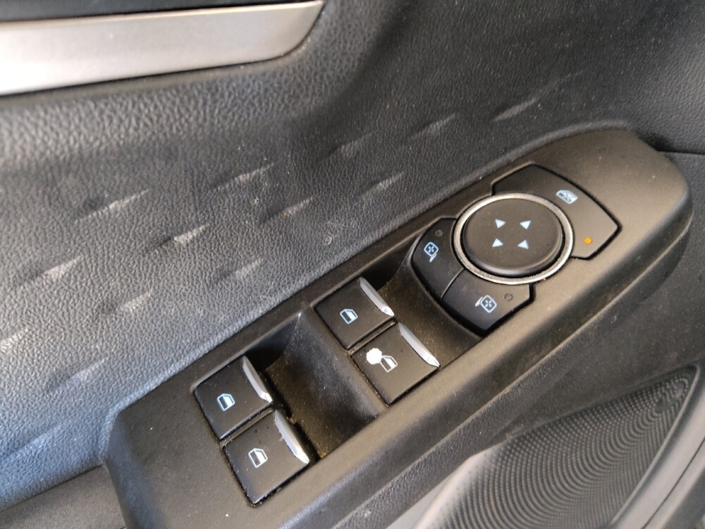 2020 Ford Escape in Clearwater, FL 33764 - 18114041 27