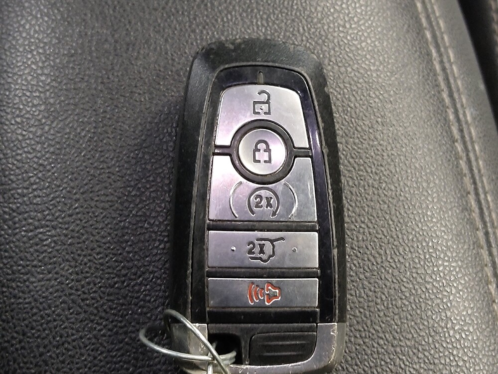 2020 Ford Escape in Clearwater, FL 33764 - 18114041 32