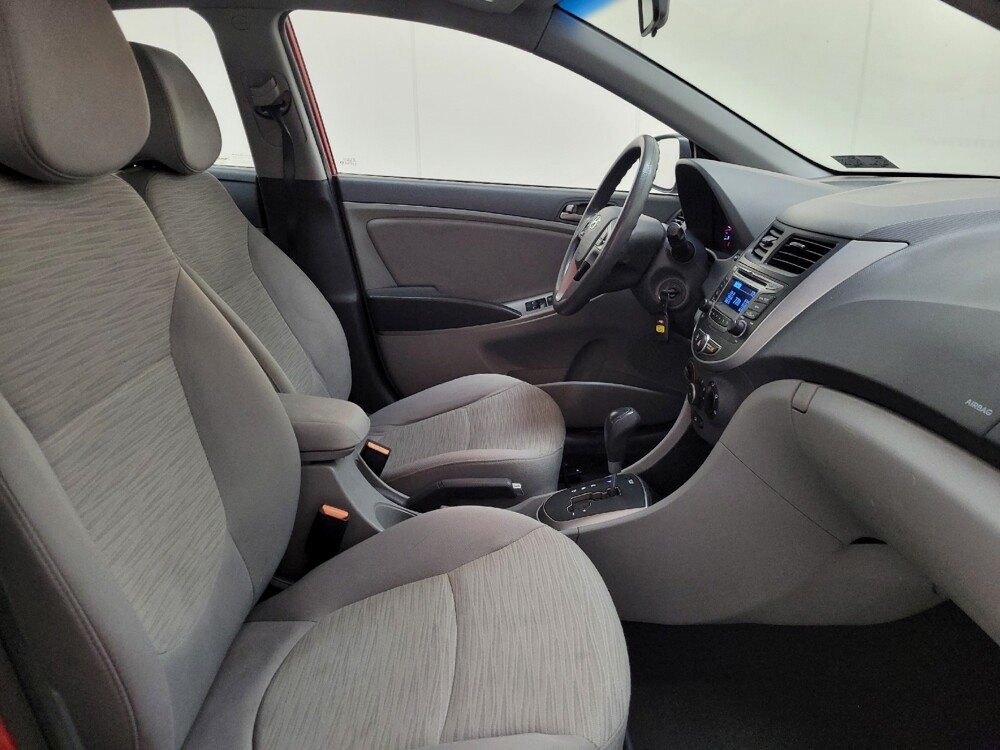 2016 Hyundai Accent in Allentown, PA 18103 - 18114047 21