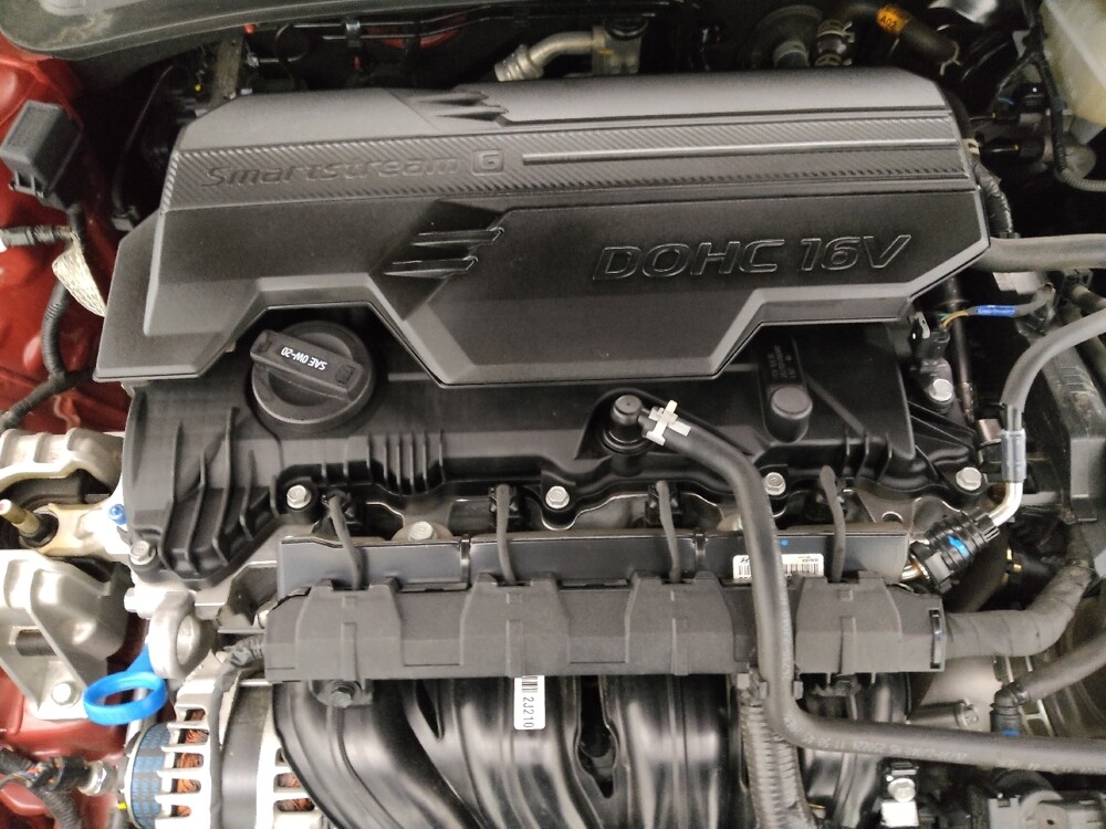 2025 Hyundai Elantra in St. Louis, MO 63136 - 18114049 30