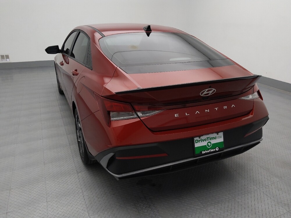 2025 Hyundai Elantra in St. Louis, MO 63136 - 18114049 6
