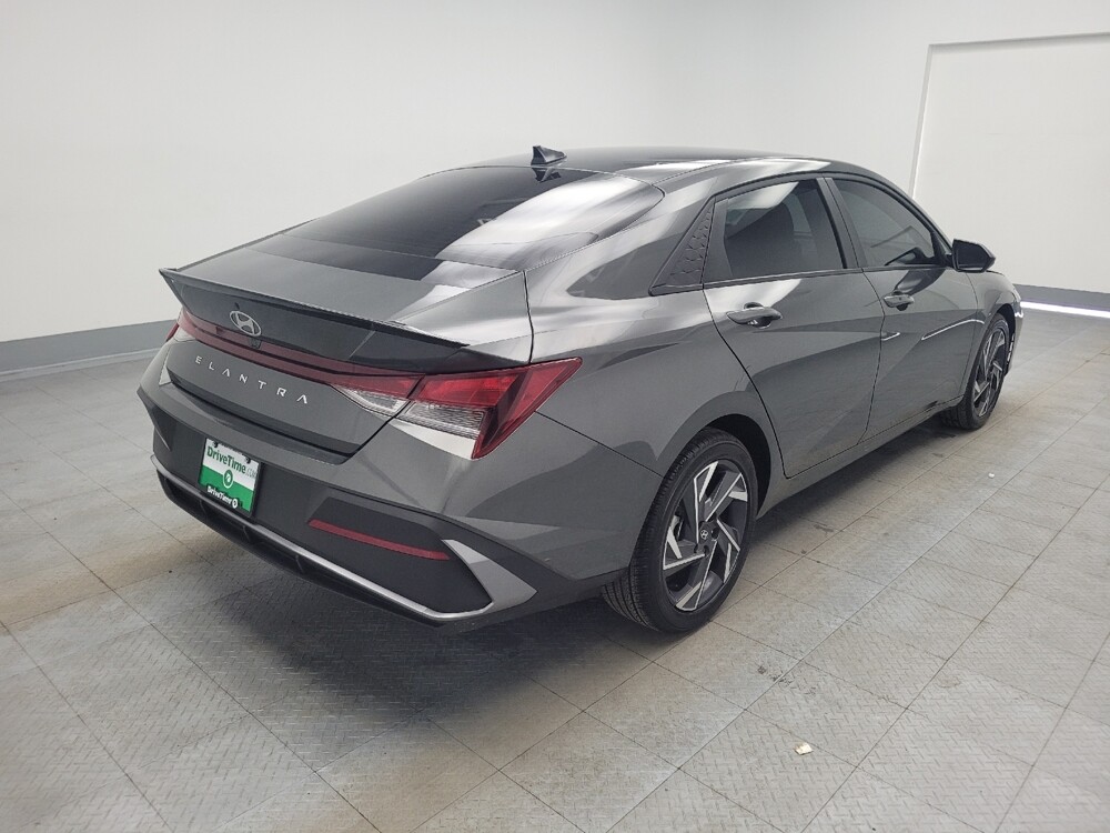 2025 Hyundai Elantra in Antioch, TN 37013 - 18114052 9