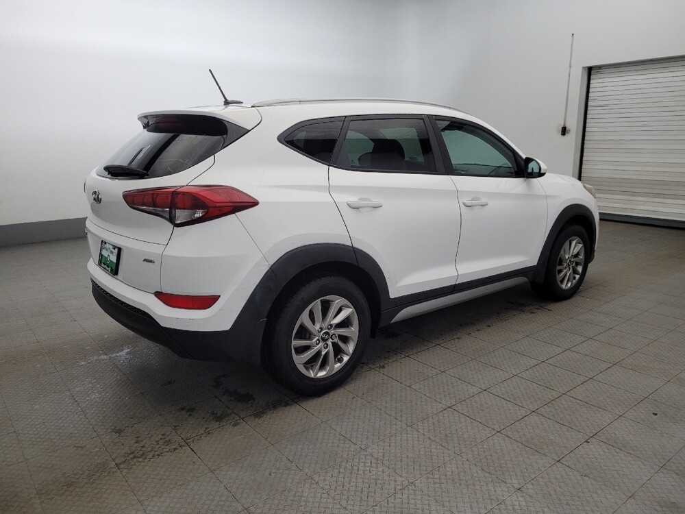 2017 Hyundai Tucson in New Castle, DE 19720 - 18114053 10