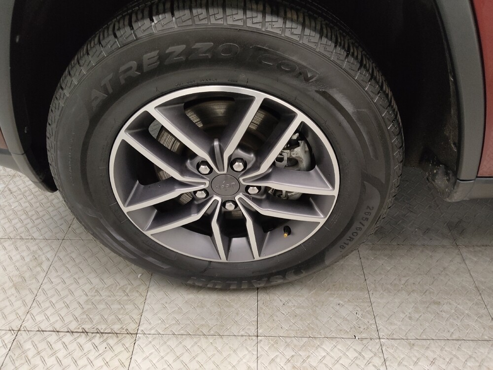 2022 Jeep Grand Cherokee in Des Moines, IA 50310 - 18114055 31