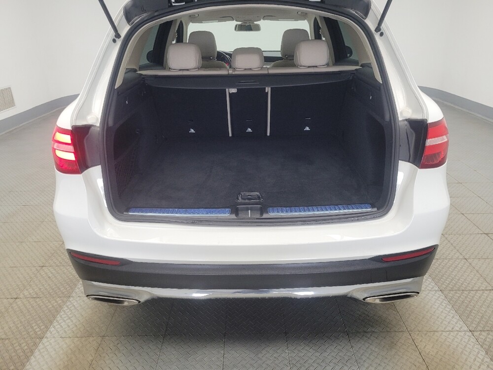 2019 Mercedes-Benz GLC 300 in Indianapolis, IN 46222 - 18114066 29