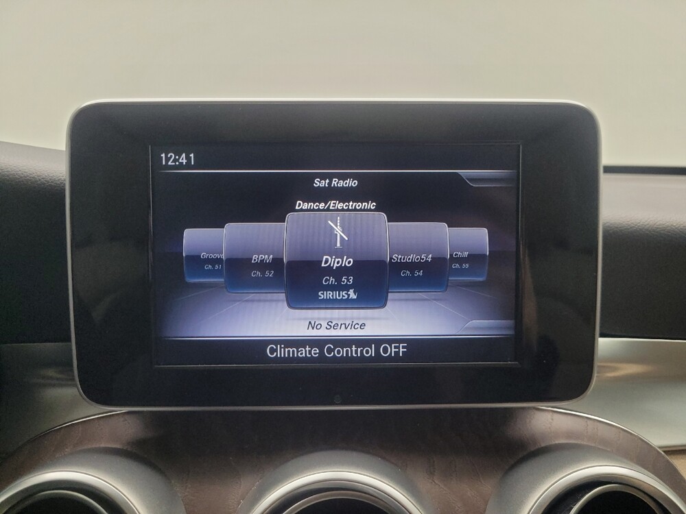 2019 Mercedes-Benz GLC 300 in Indianapolis, IN 46222 - 18114066 25