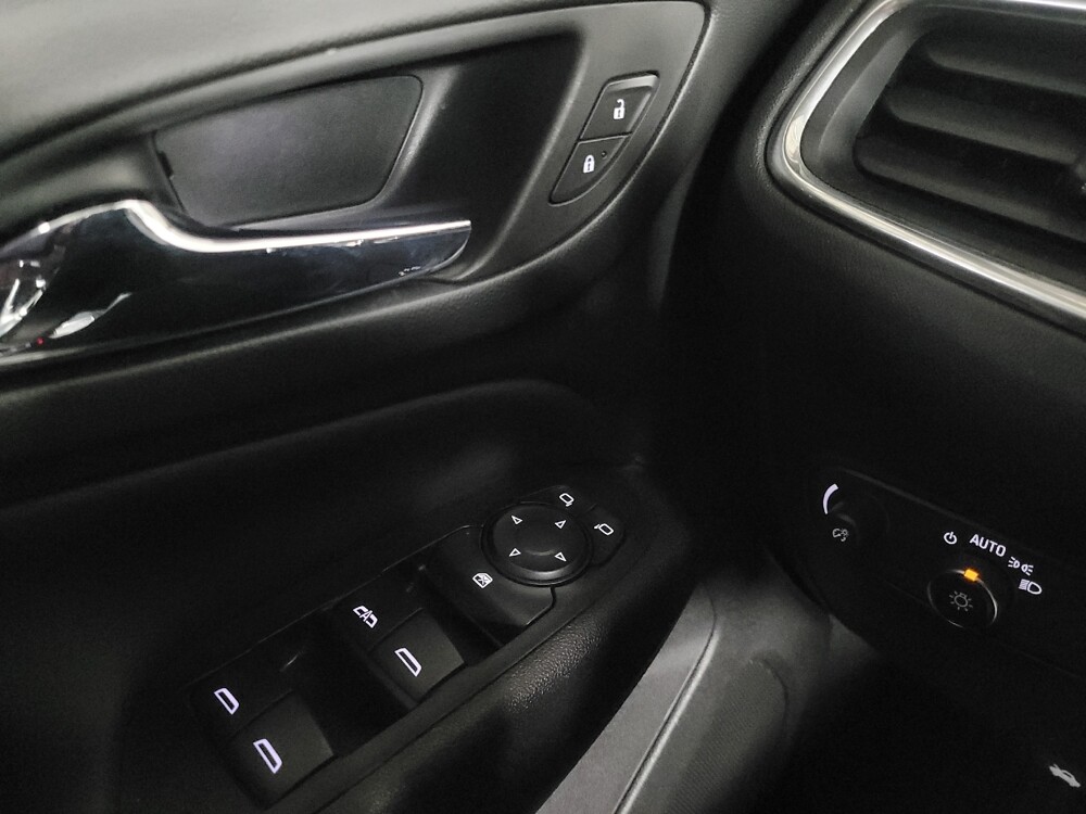 2018 Chevrolet Equinox in Union City, GA 30291 - 18114067 27