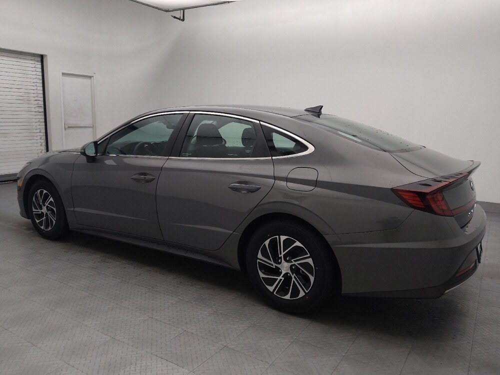 2022 Hyundai Sonata in Greenville, NC 27834 - 18114075 3
