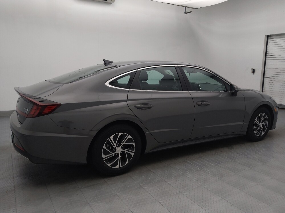 2022 Hyundai Sonata in Greenville, NC 27834 - 18114075 10