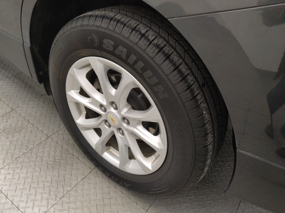 2018 Chevrolet Equinox in Houston, TX 77074 - 18114076 31