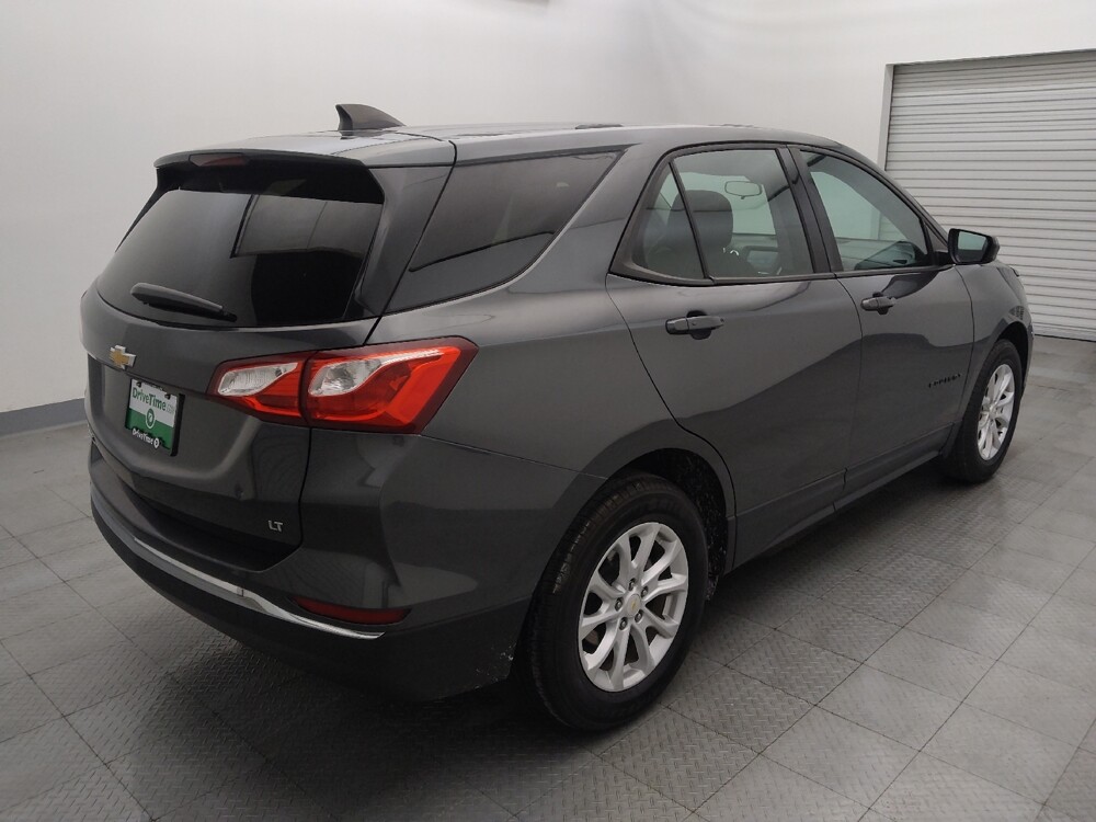 2018 Chevrolet Equinox in Houston, TX 77074 - 18114076 9