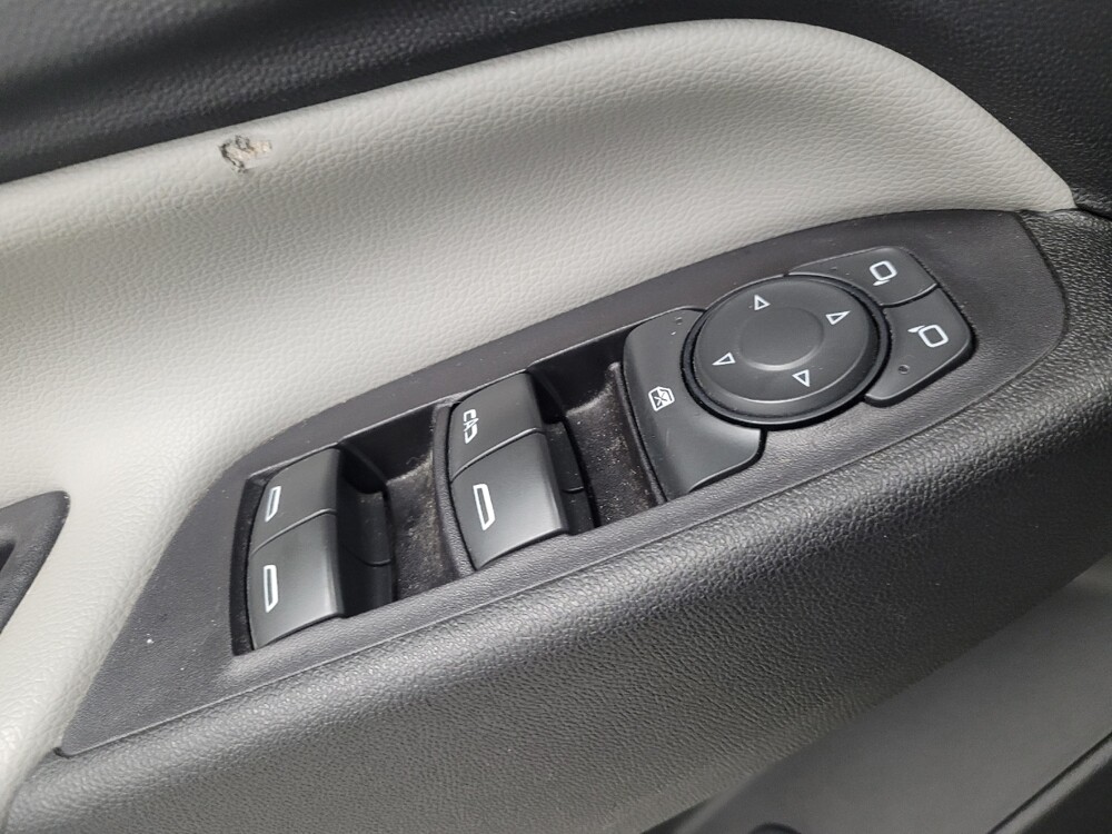 2018 Chevrolet Equinox in Madison, TN 37115 - 18114084 27