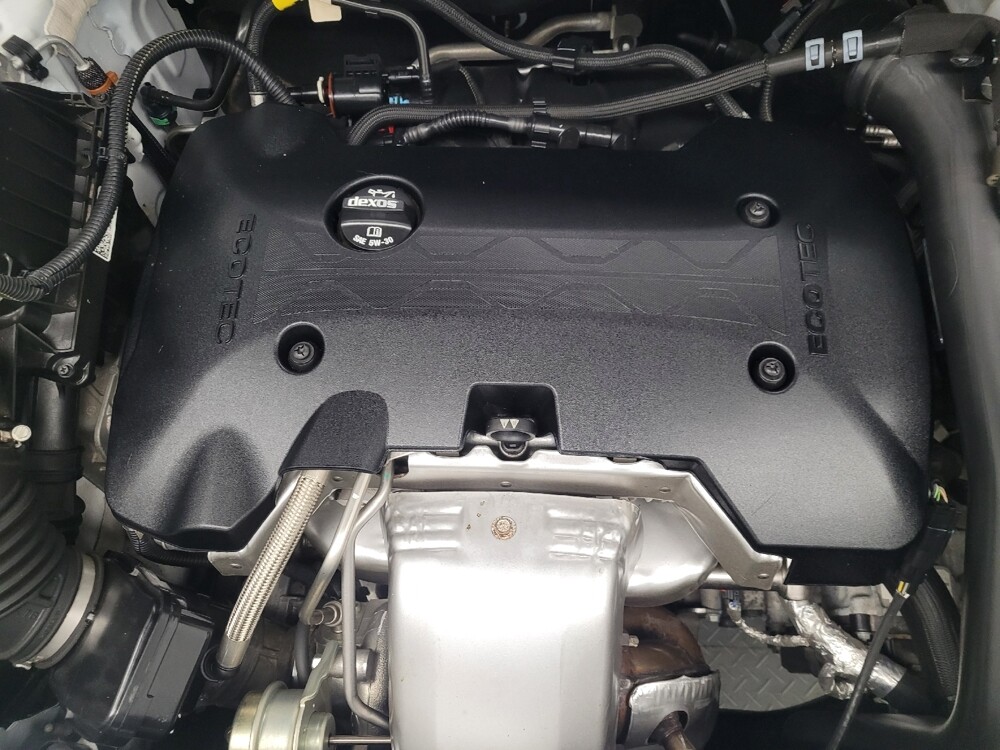 2018 Chevrolet Equinox in Madison, TN 37115 - 18114084 30