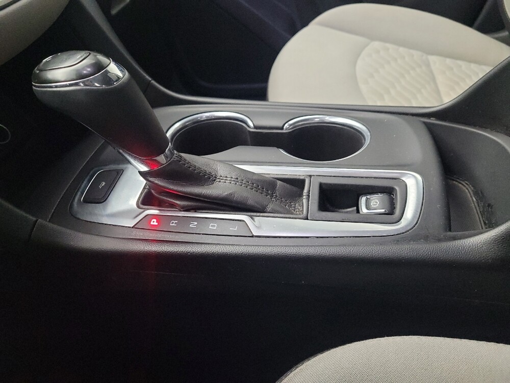 2018 Chevrolet Equinox in Madison, TN 37115 - 18114084 26