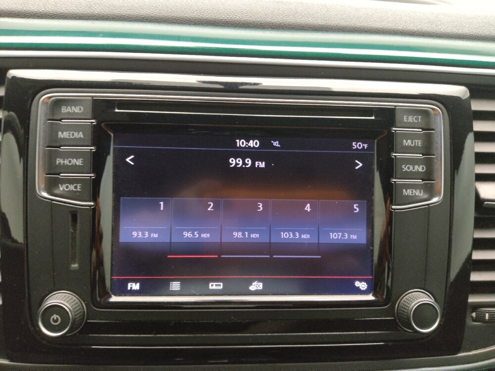 2017 Volkswagen Beetle in St. Louis, MO 63125 - 18114087 25