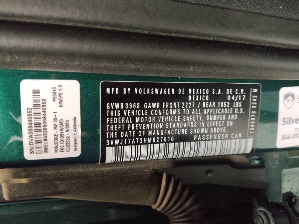 2017 Volkswagen Beetle in St. Louis, MO 63125 - 18114087 33