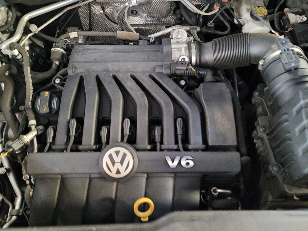 2020 Volkswagen Atlas in Downey, CA 90241 - 18114093 30