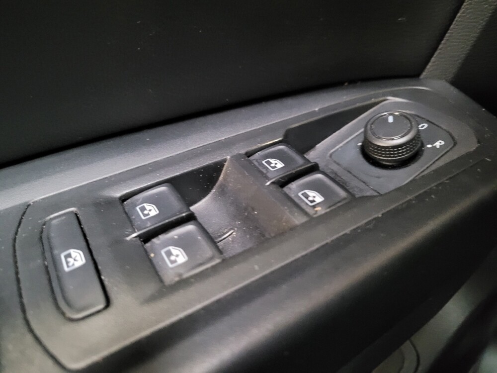 2020 Volkswagen Atlas in Downey, CA 90241 - 18114093 27