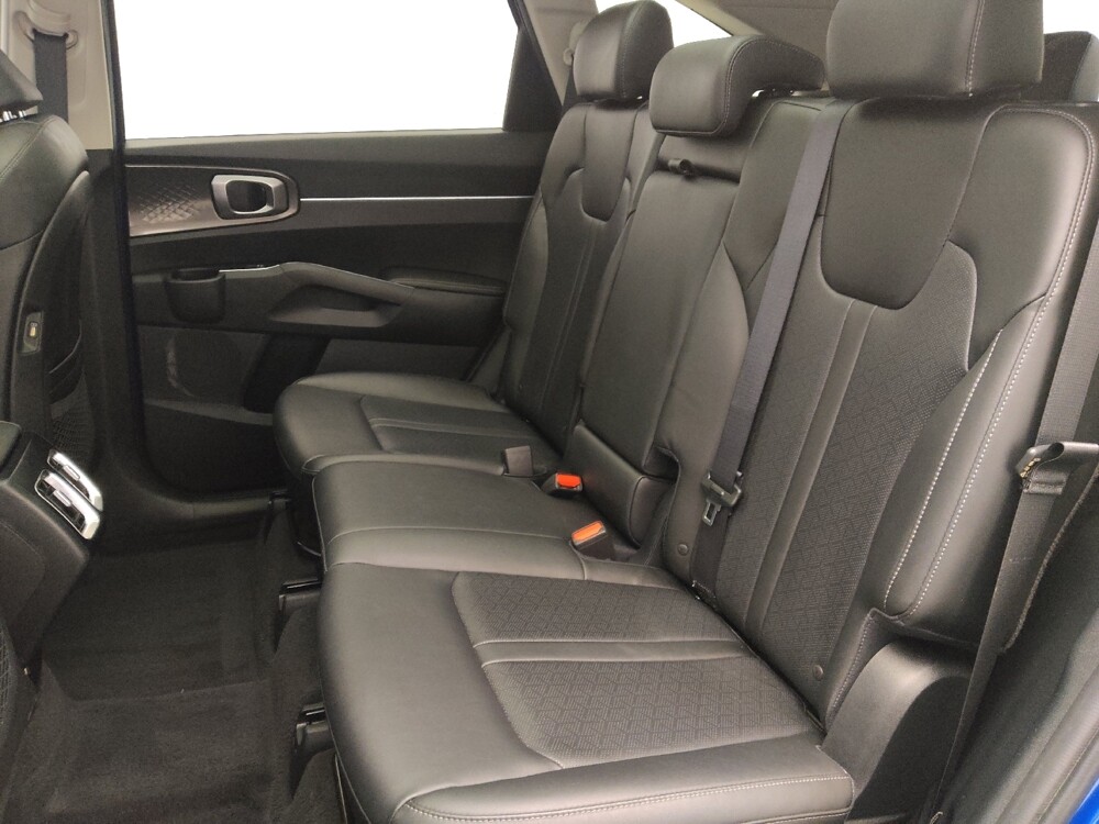 2023 Kia Sorento in Orlando, FL 32808 - 18114097 18