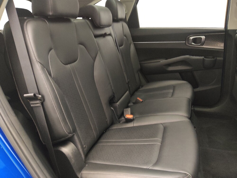 2023 Kia Sorento in Orlando, FL 32808 - 18114097 19