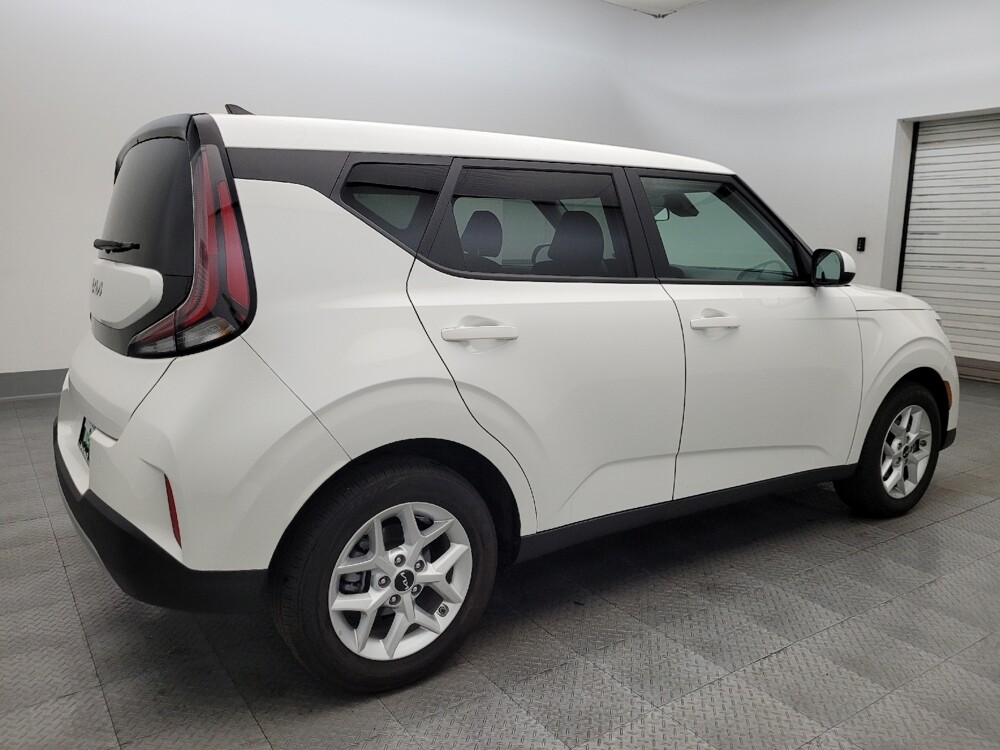 2025 Kia Soul in Phoenix, AZ 85022 - 18114103 10