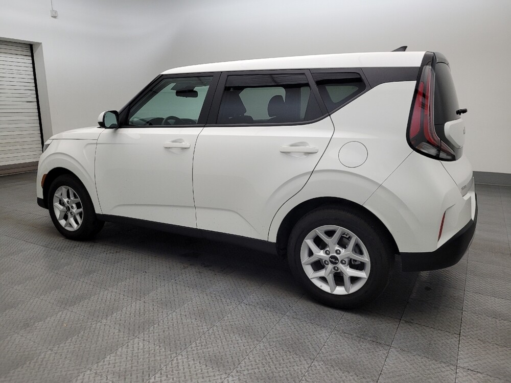 2025 Kia Soul in Phoenix, AZ 85022 - 18114103 3