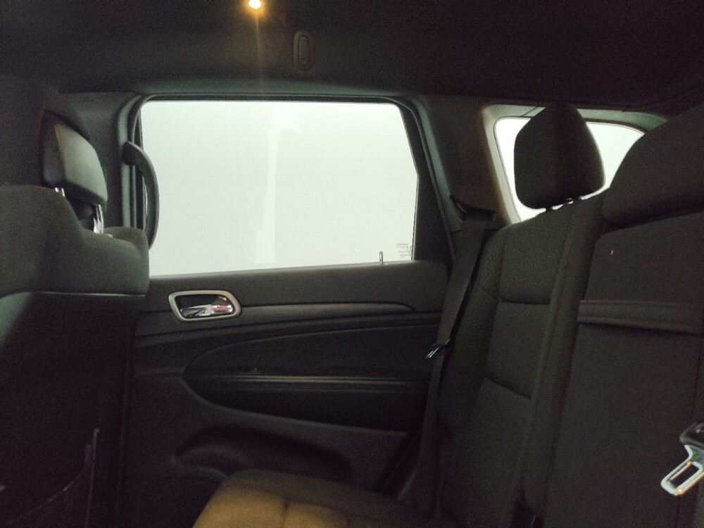 2021 Jeep Grand Cherokee in Tampa, FL 33619 - 18114104 18