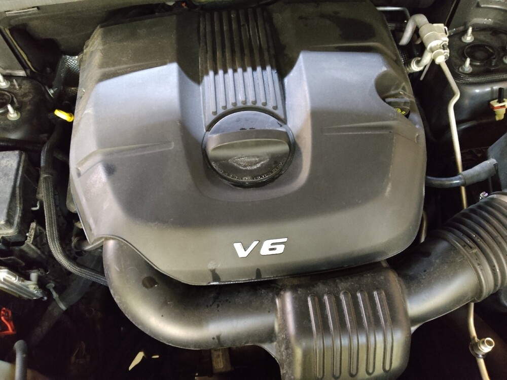 2015 Jeep Grand Cherokee in Greenville, SC 29607 - 18114105 30