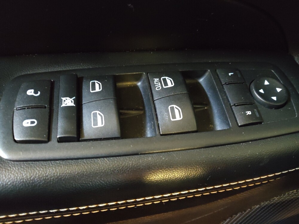 2015 Jeep Grand Cherokee in Greenville, SC 29607 - 18114105 27