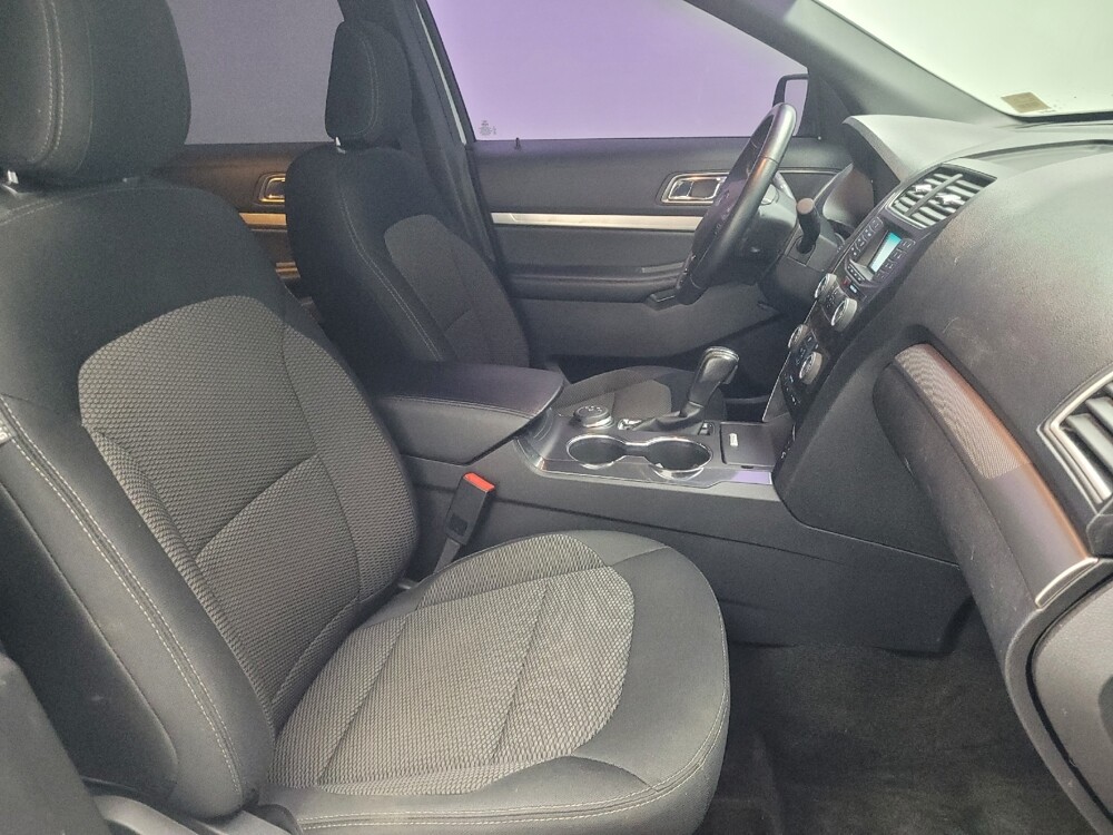 2018 Ford Explorer in Indianapolis, IN 46219 - 18114108 21