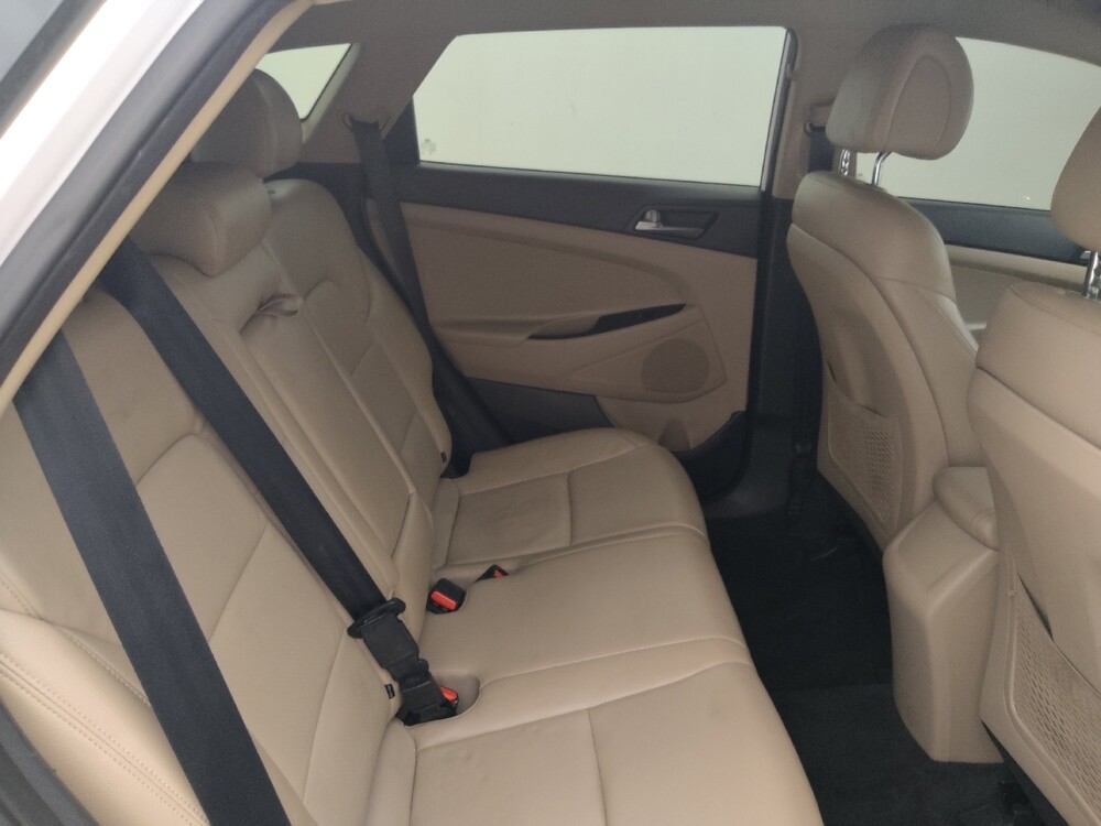 2016 Hyundai Tucson in Clearwater, FL 33764 - 18114109 19