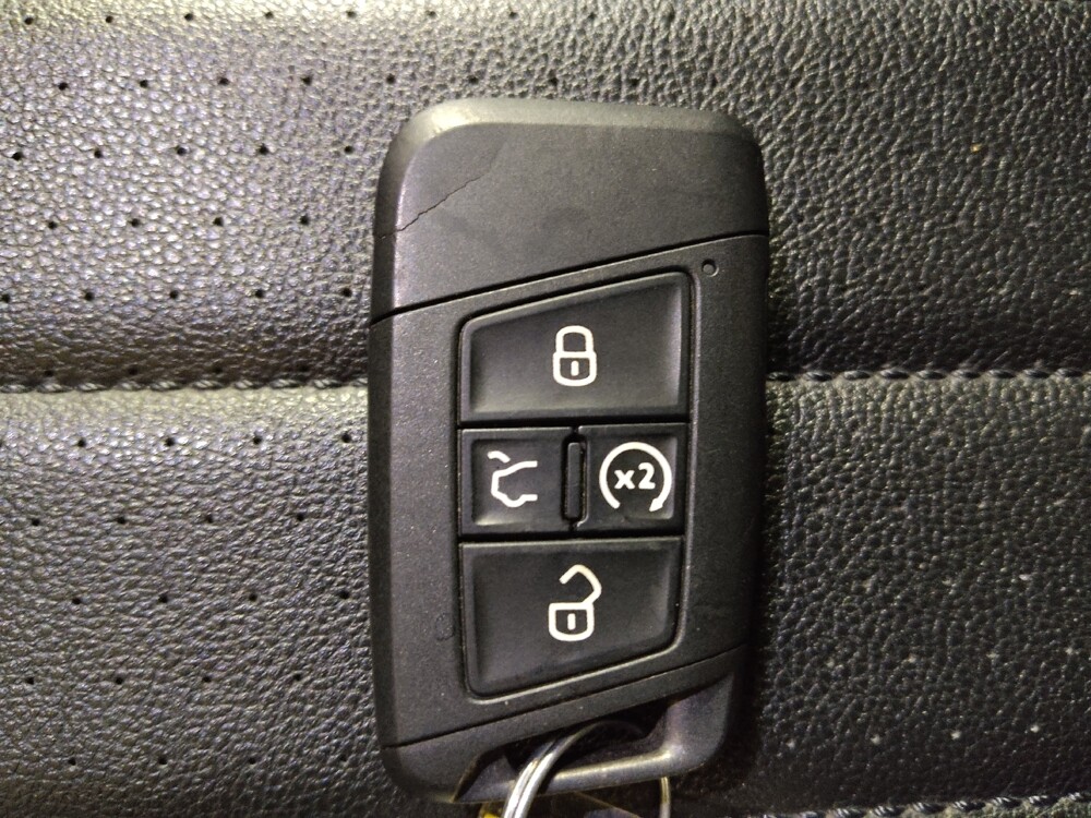 2022 Volkswagen Tiguan in Lewisville, TX 75067 - 18114114 32