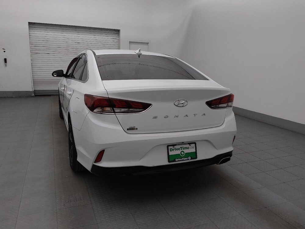 2019 Hyundai Sonata in Fort Myers, FL 33907 - 18114115 6