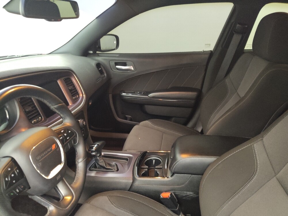2018 Dodge Charger in Tampa, FL 33619 - 18114117 17