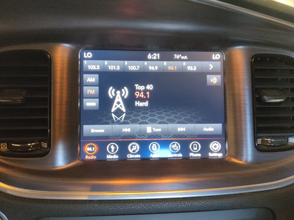 2018 Dodge Charger in Tampa, FL 33619 - 18114117 25