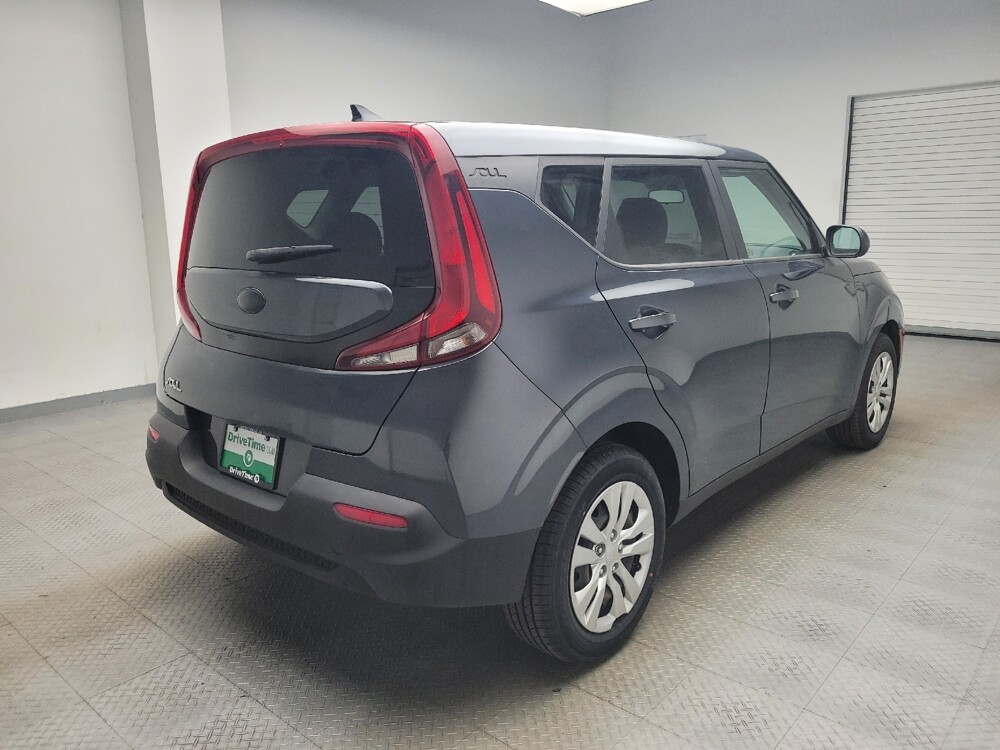 2020 Kia Soul in Taylor, MI 48180 - 18114125 9