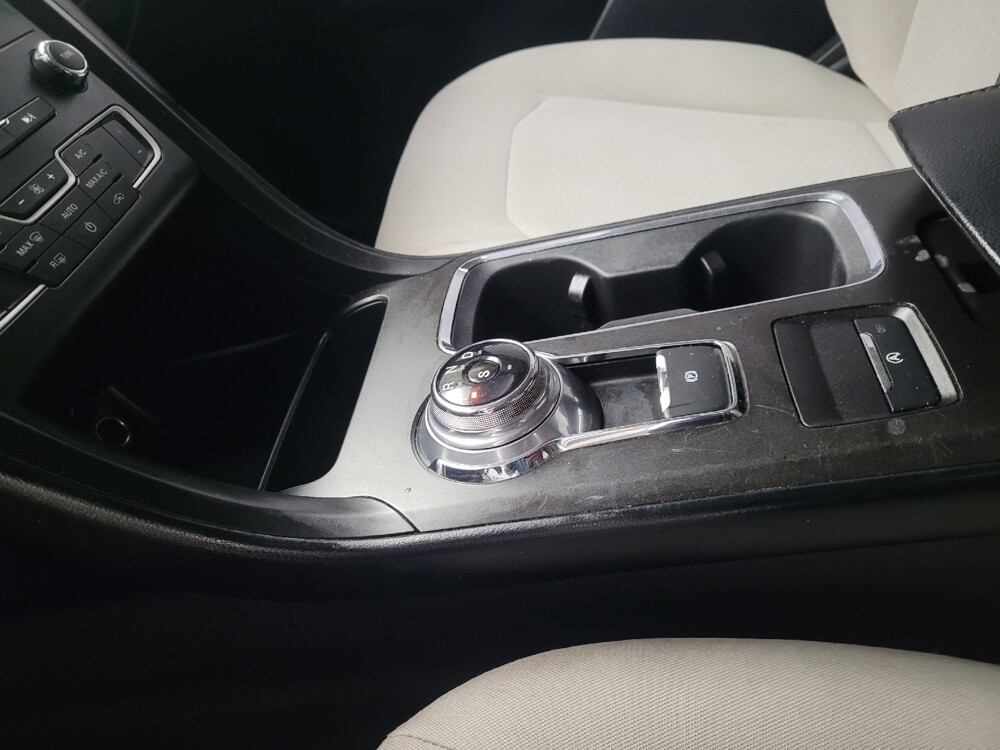 2019 Ford Fusion in Memphis, TN 38115 - 18114127 26