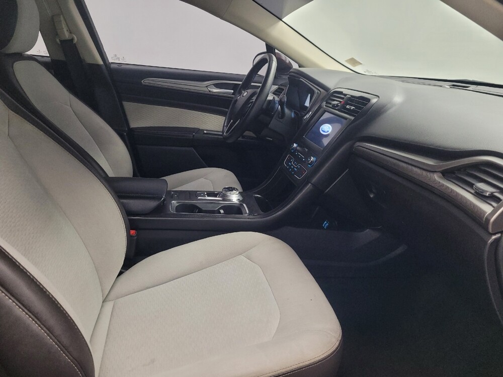 2019 Ford Fusion in Memphis, TN 38115 - 18114127 21