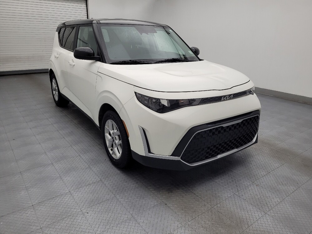 2023 Kia Soul in Greenville, SC 29607 - 18114130 13