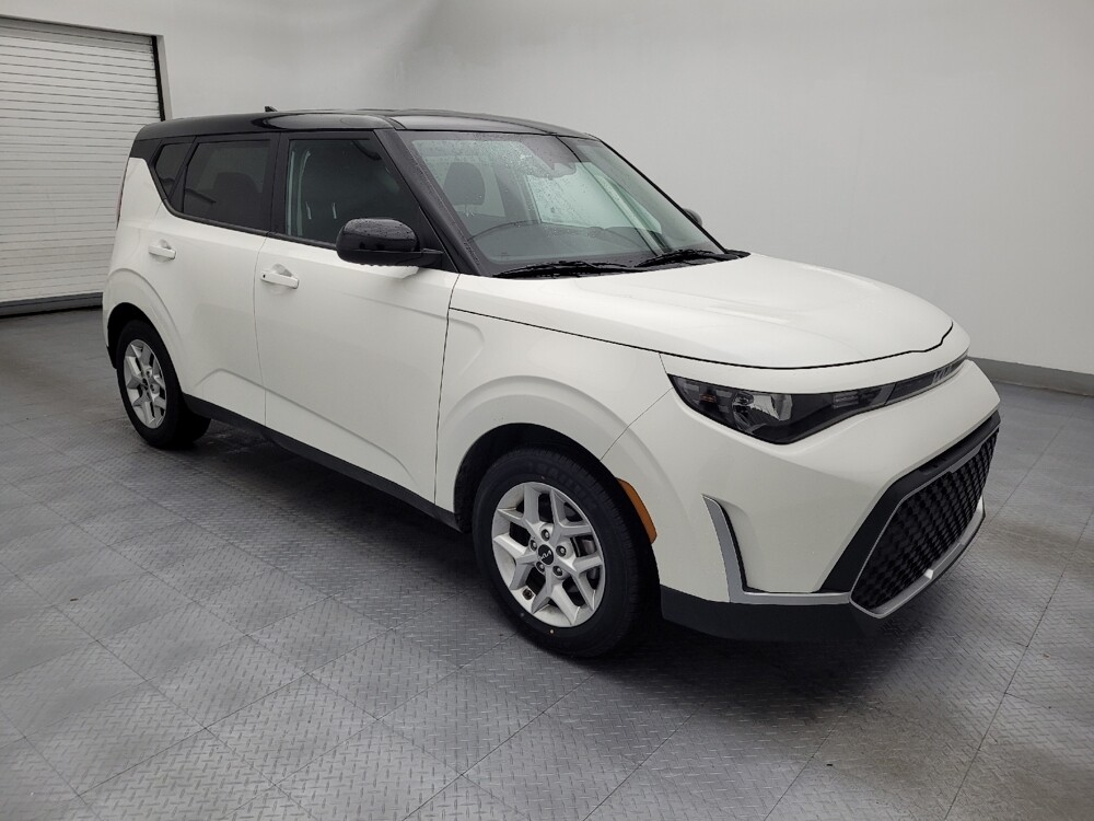 2023 Kia Soul in Greenville, SC 29607 - 18114130 11